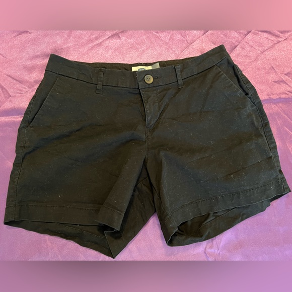 Old Navy Women’s Size 2 shorts lot - Picture 2 of 8